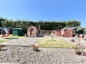 Photo 11- click for photo gallery